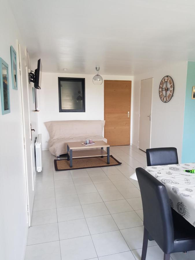 Appartement Independant Dans Maison Au Calme Pugny-Chatenod Exteriér fotografie