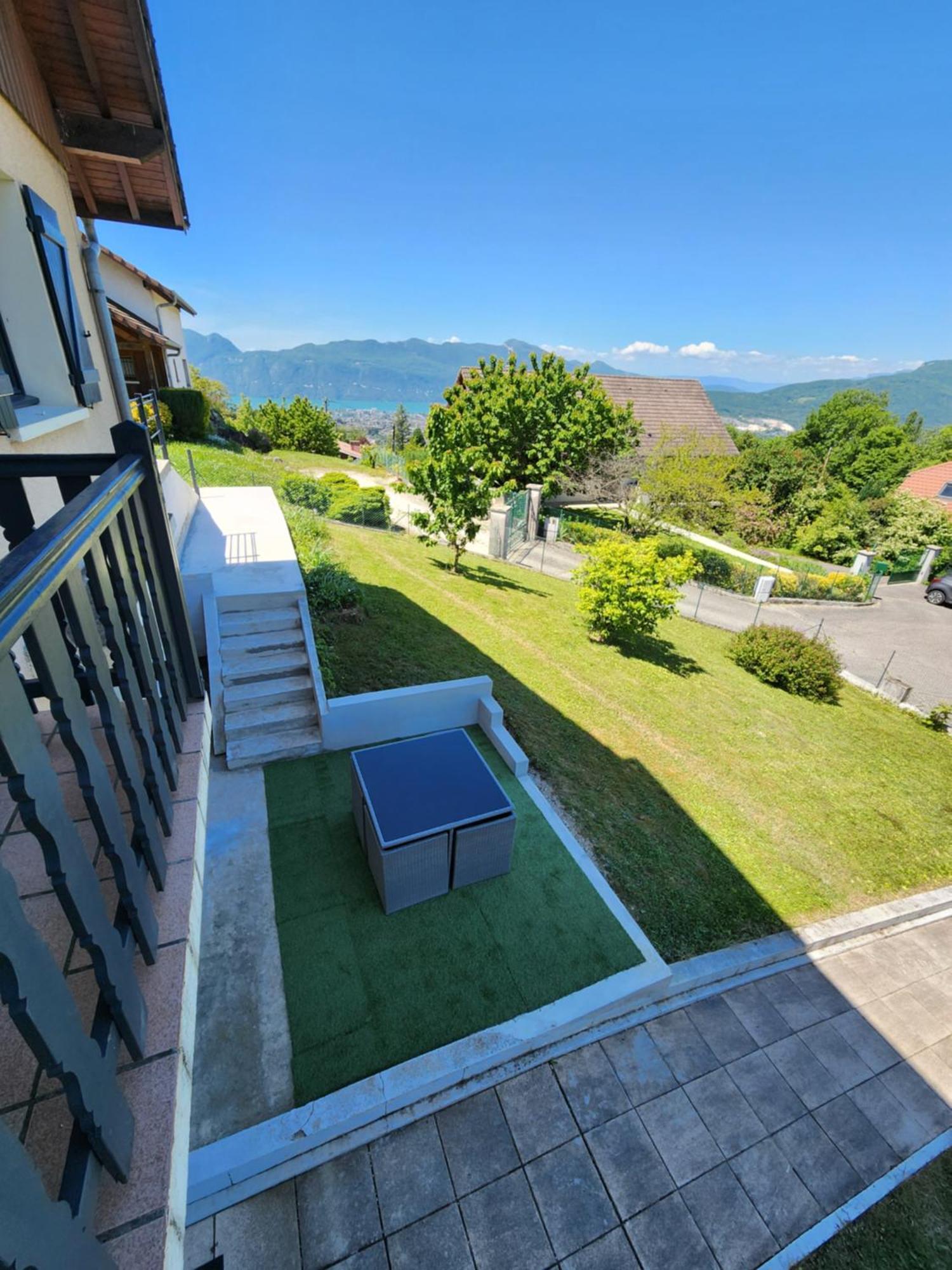 Appartement Independant Dans Maison Au Calme Pugny-Chatenod Exteriér fotografie